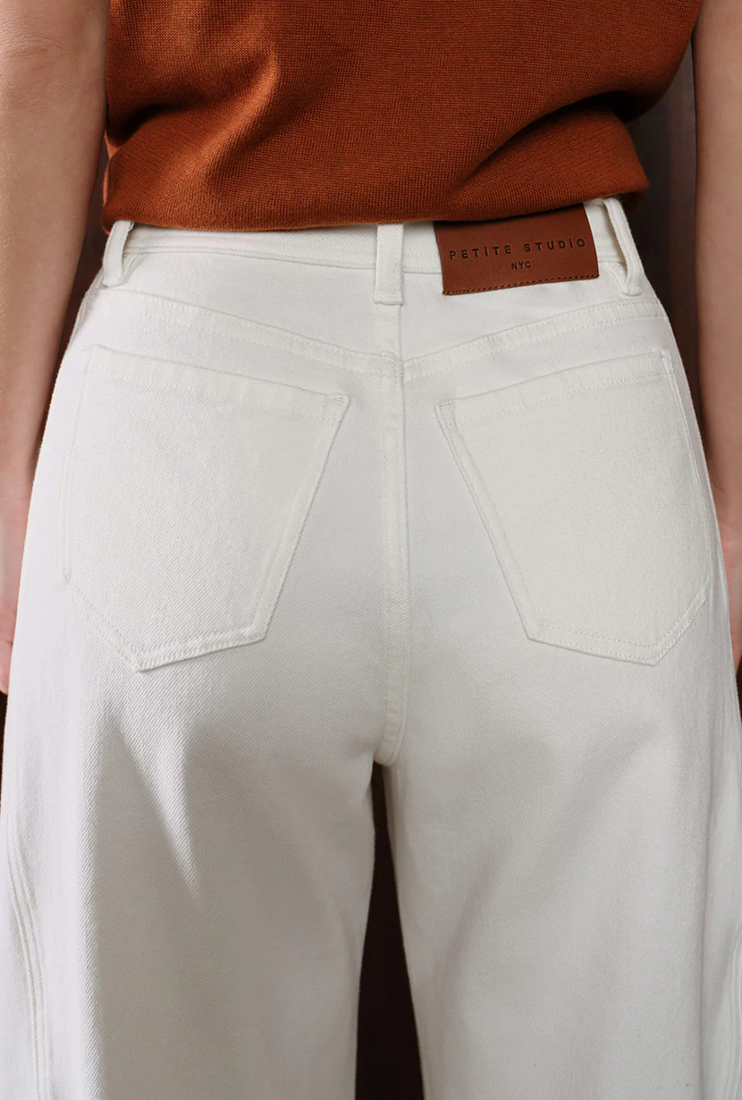Evie Mid-Rise Barrel Jeans - White - Image 6