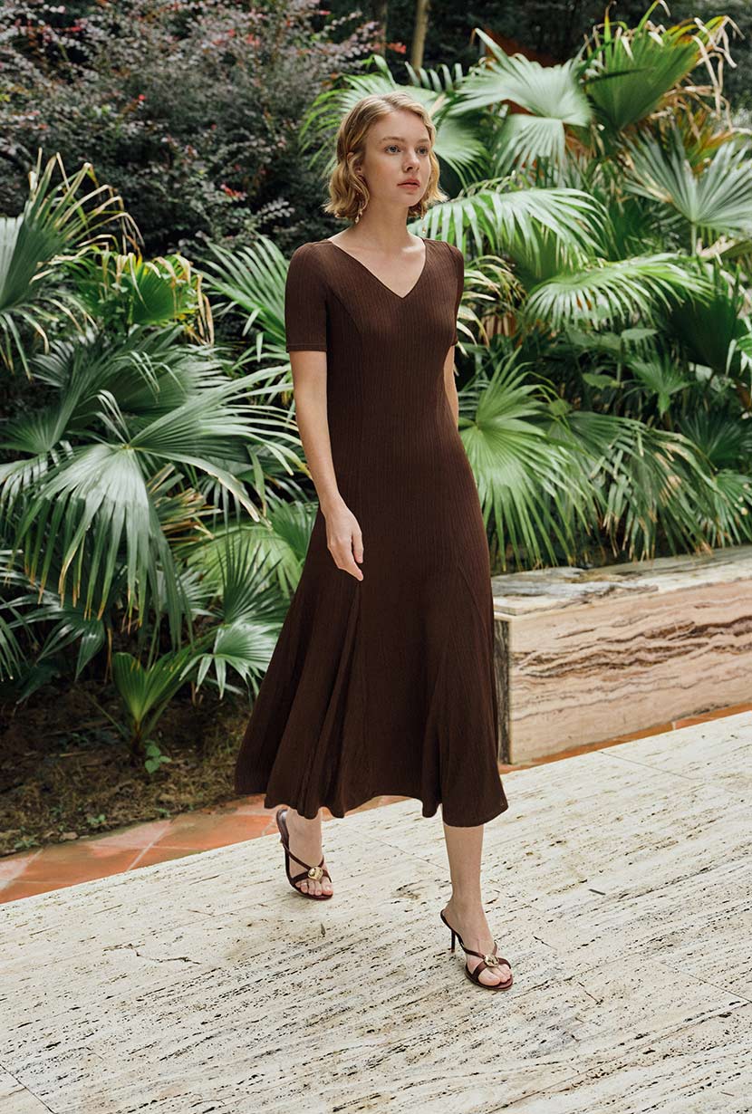 Ezra Knit Dress - Chocolate - Image 4
