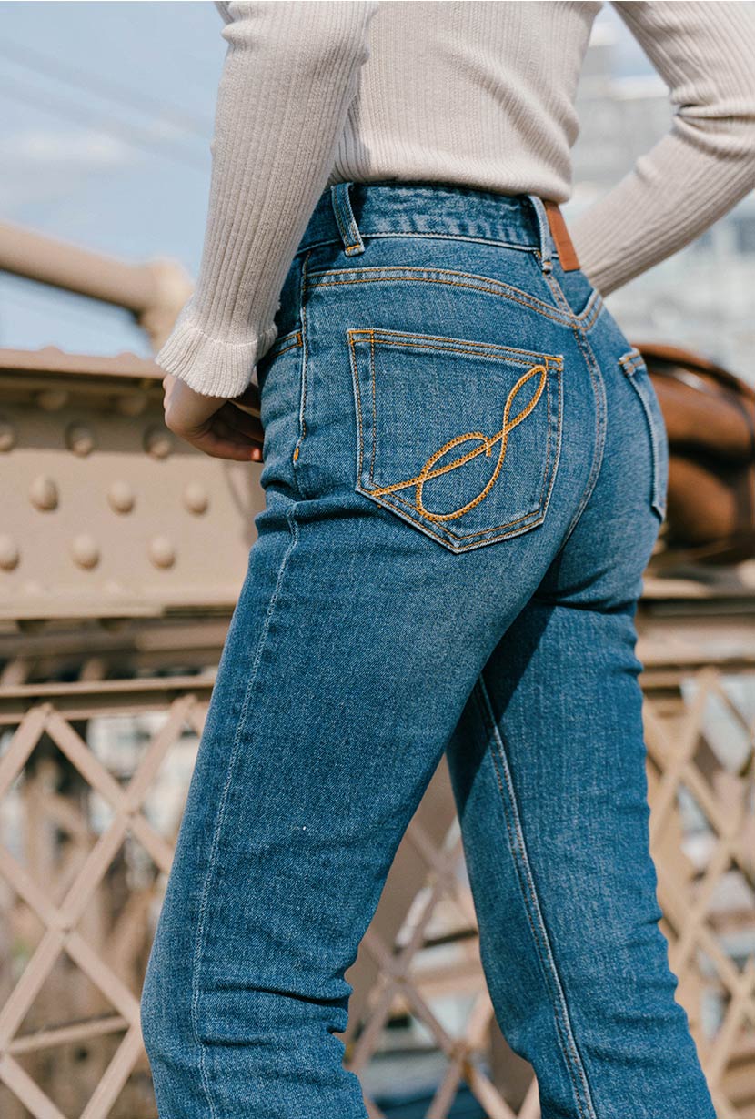 Libby Crop Flare Jeans - Image 4